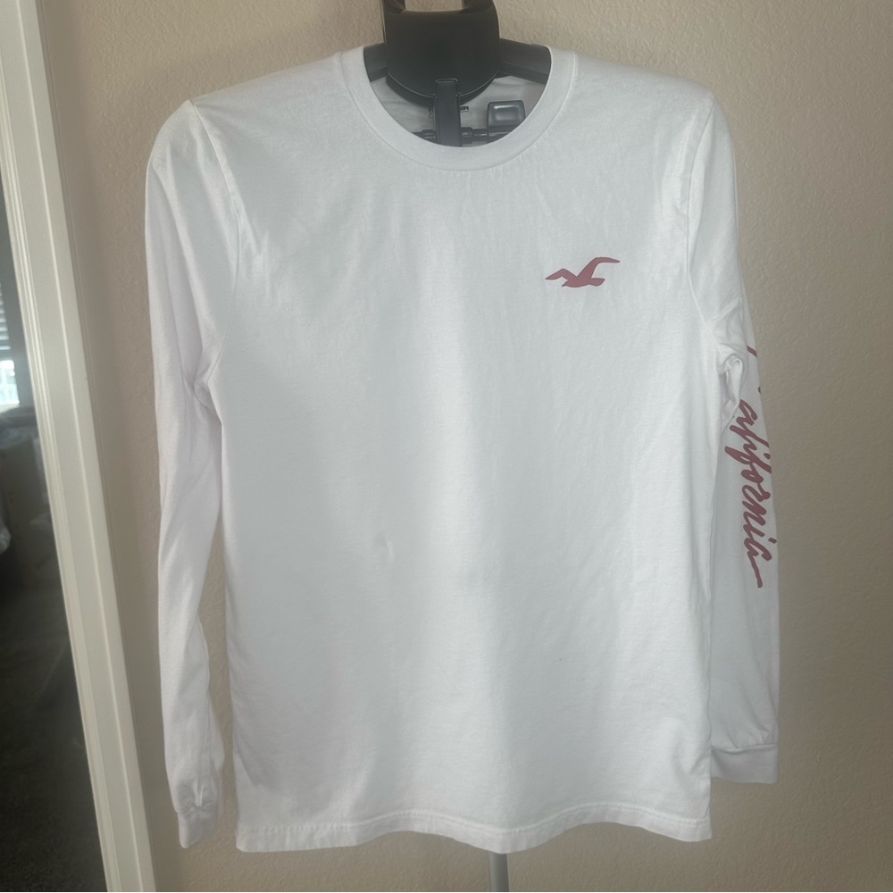 Hollister Men’s White Long Sleeve T-Shirt - Size Medium